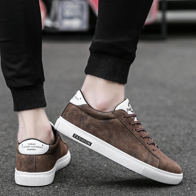 Brand Men's Classic Lightweight Skate Shoes Canvas Shoes Non-slip Sweat-absorbent Men's Sneakers Lace-up Business Travel Shoes