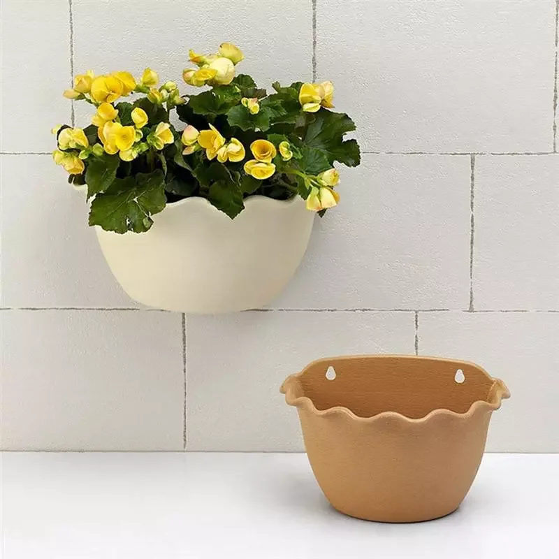 

20221pc Wall Hanging Planter Flowerpot Semicircle Wall Hanging Basin Indoor and Outdoor Potted Garden Supplies Flower Container