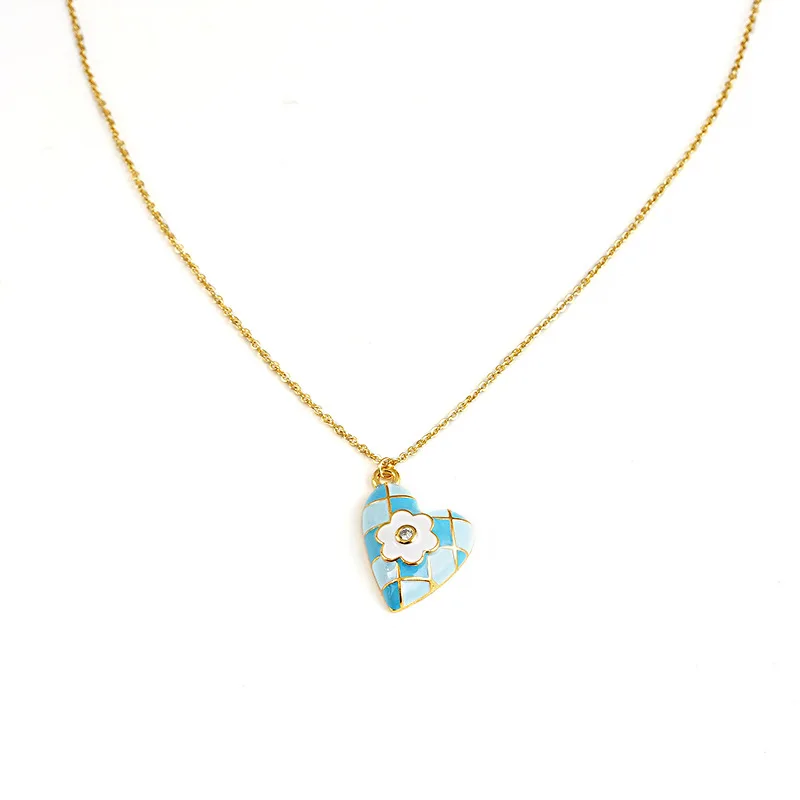 

Love Necklace Women's Fashion Chessboard Lattice Personalized Dripping Peach Heart Pendant, Minority Design Sense Clavicle Chain