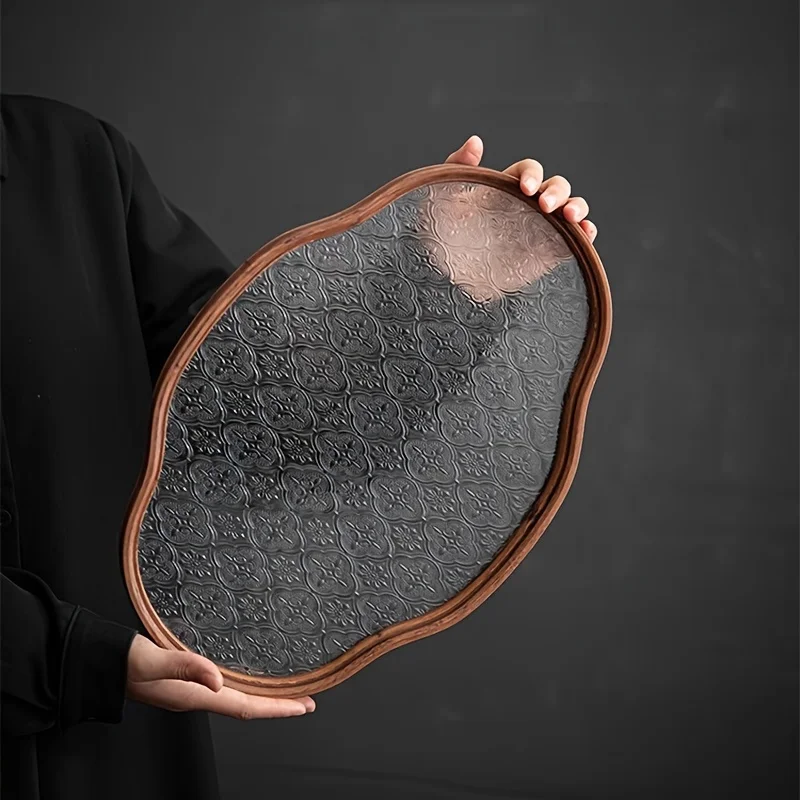 

Стеклянный поднос