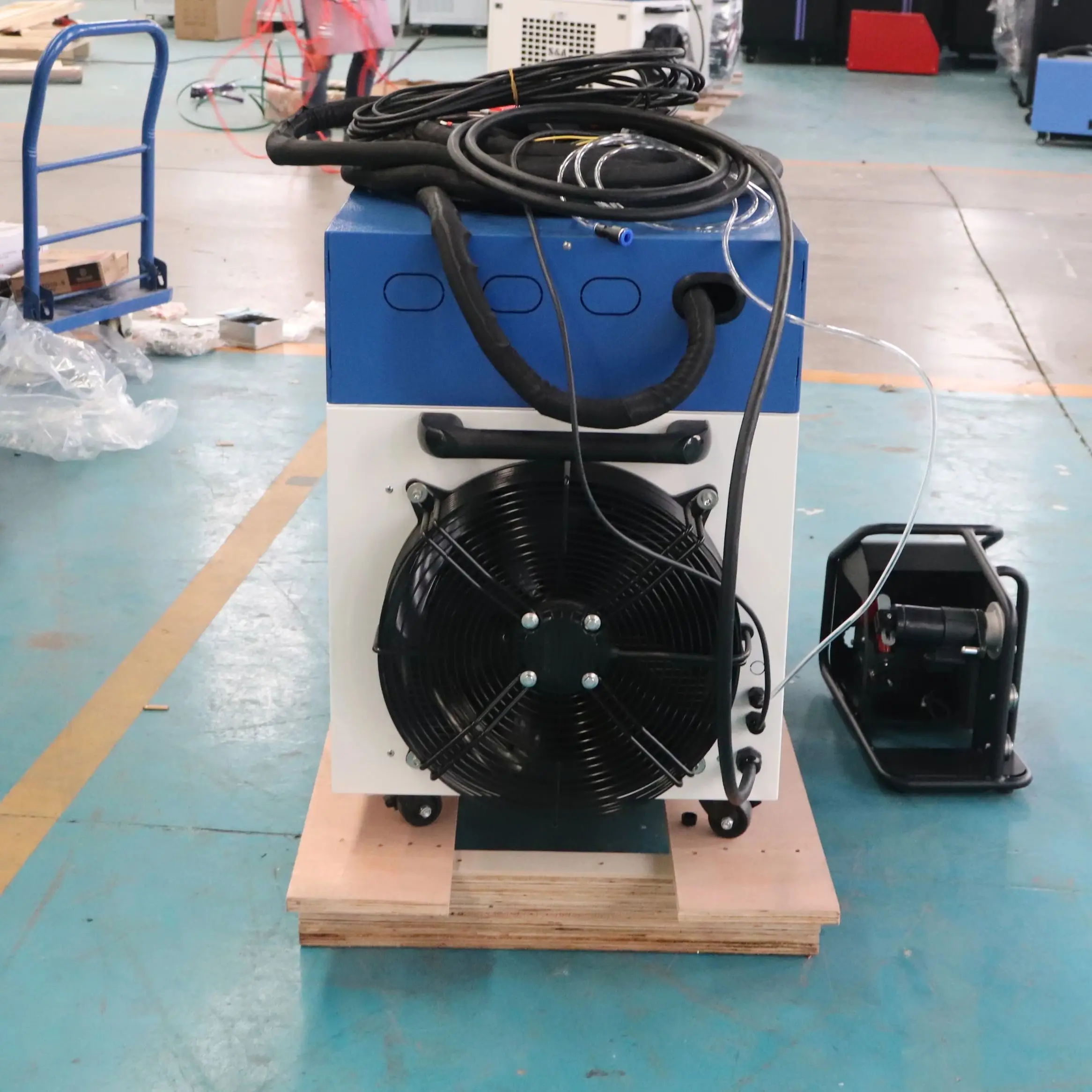 Лазерная ручка для сварки Maxcool MCW-2000 1500/2000 Вт