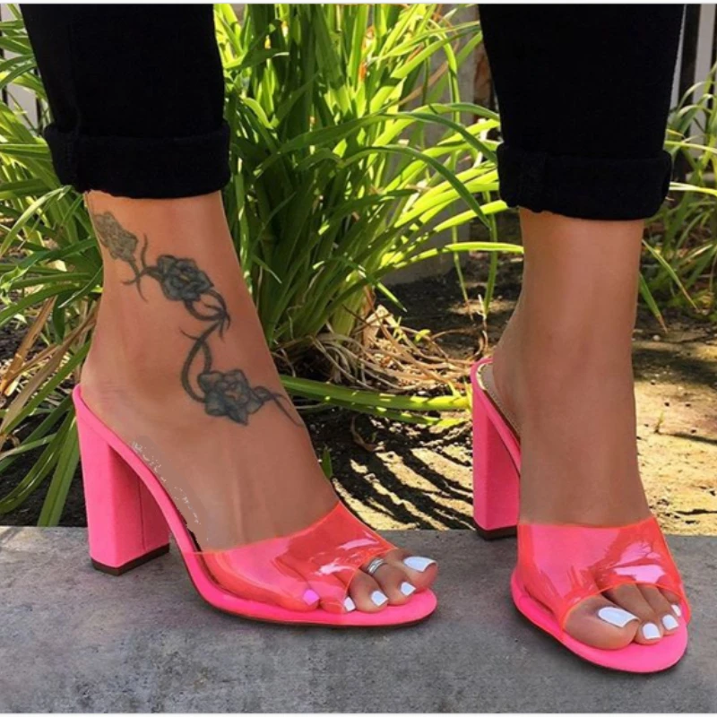 

Europe and America's Latest Large Size 35-42 Thick Heel High-heeled Sandals Sexy Simple High-heeled Slippers Women's Shoes