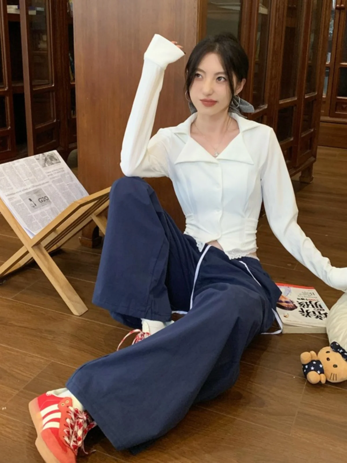 Корейская кружевная длинная рубашка с короткими рукавами и высокой талией