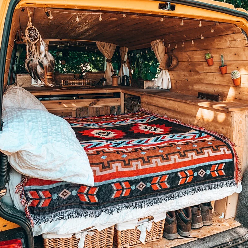 

Decorative Blankets Outdoor Camping Picnic Blanket Bohemian Plaid Bedspread for Bed Boho Sofa Cover Throw Blanket With Tassel