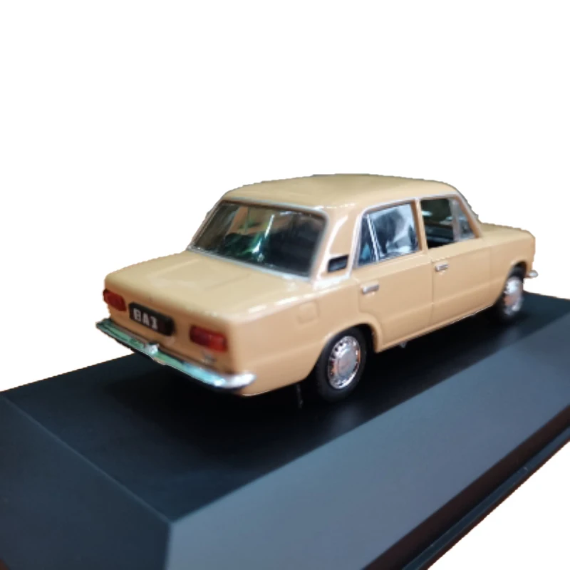 Фото Модель автомобиля Iecast из сплава в масштабе 1:43, Россия, Lada BA3, коллекция 21011, статический дисплей, подарки, Классические игрушки для мальчиков, ... №3