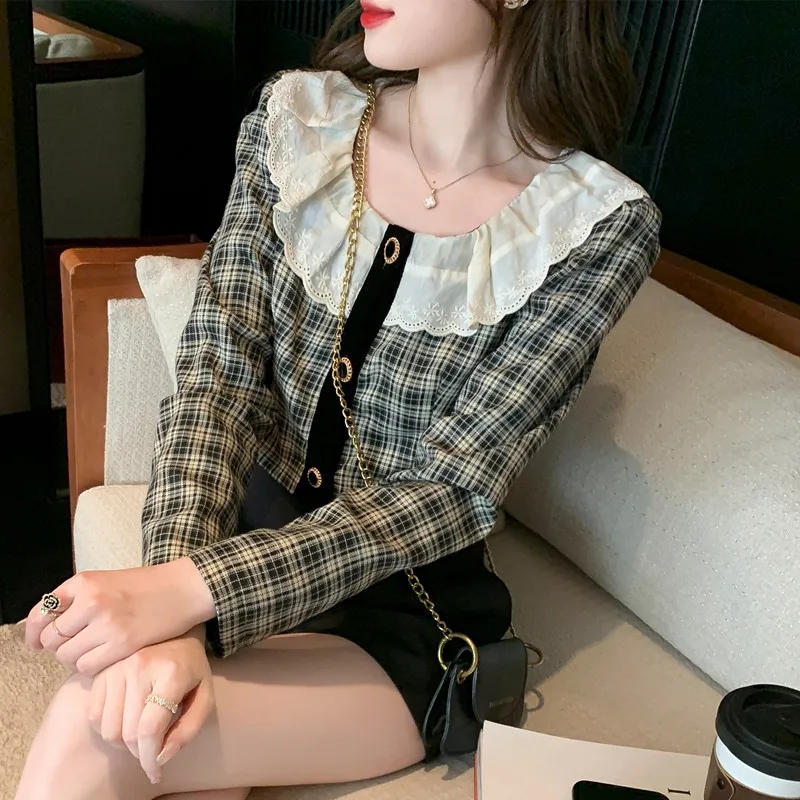 

2022 Spring Women Japanese Fashion Plaid Blouses Top Peter Pan Collar Lace Patchwork Casual Long Sleeve Blouse Shirt Female