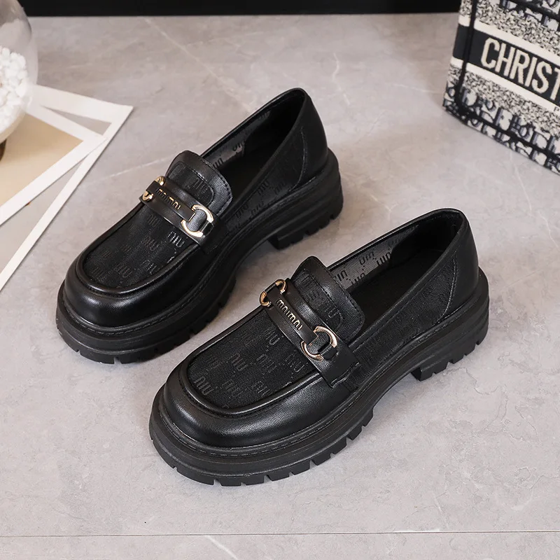 Platforms Summer Luxury Women's Loafers Designer Pumps Women's Shoes 2023 Trend Breathable Black Heels Women Sneakers