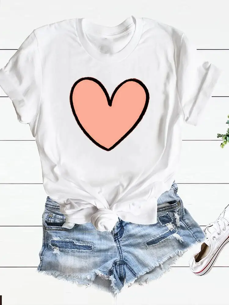 

Женская футболка с принтом Love Heart, Милая футболка с коротким рукавом и графическим принтом, лето-весна
