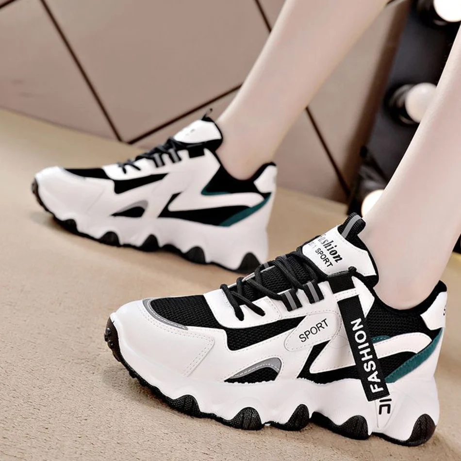 Trendy Men's Sports Shoes Lightweight Sports Shoes New Men's Tennis Shoes Outdoor Sports Casual Shoes Comfortable Men's Shoes