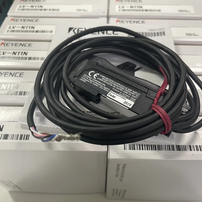 

Laser Sensor Standard M8 Connector Type KEYENCE LR-X50C LR-X100C LR-X250C