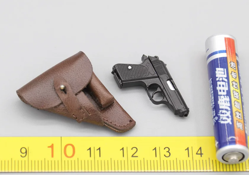 

DID D80165 1/6 Soldier PPK Pistol&Holster for 12'' figure