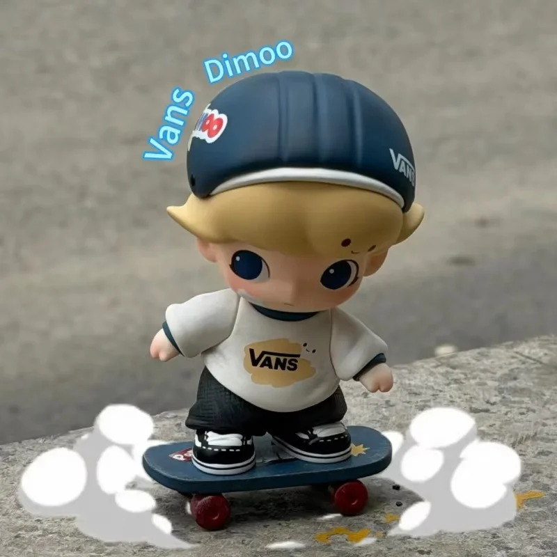 Фото POP MART DIMOO VANS Ride The Dream: Коллекционная фигурка-сюрприз (Blind Box) в коллаборации с Vans, модный настольный декор, художественная игрушка, изысканное изделие, коллекционный подарок №4
