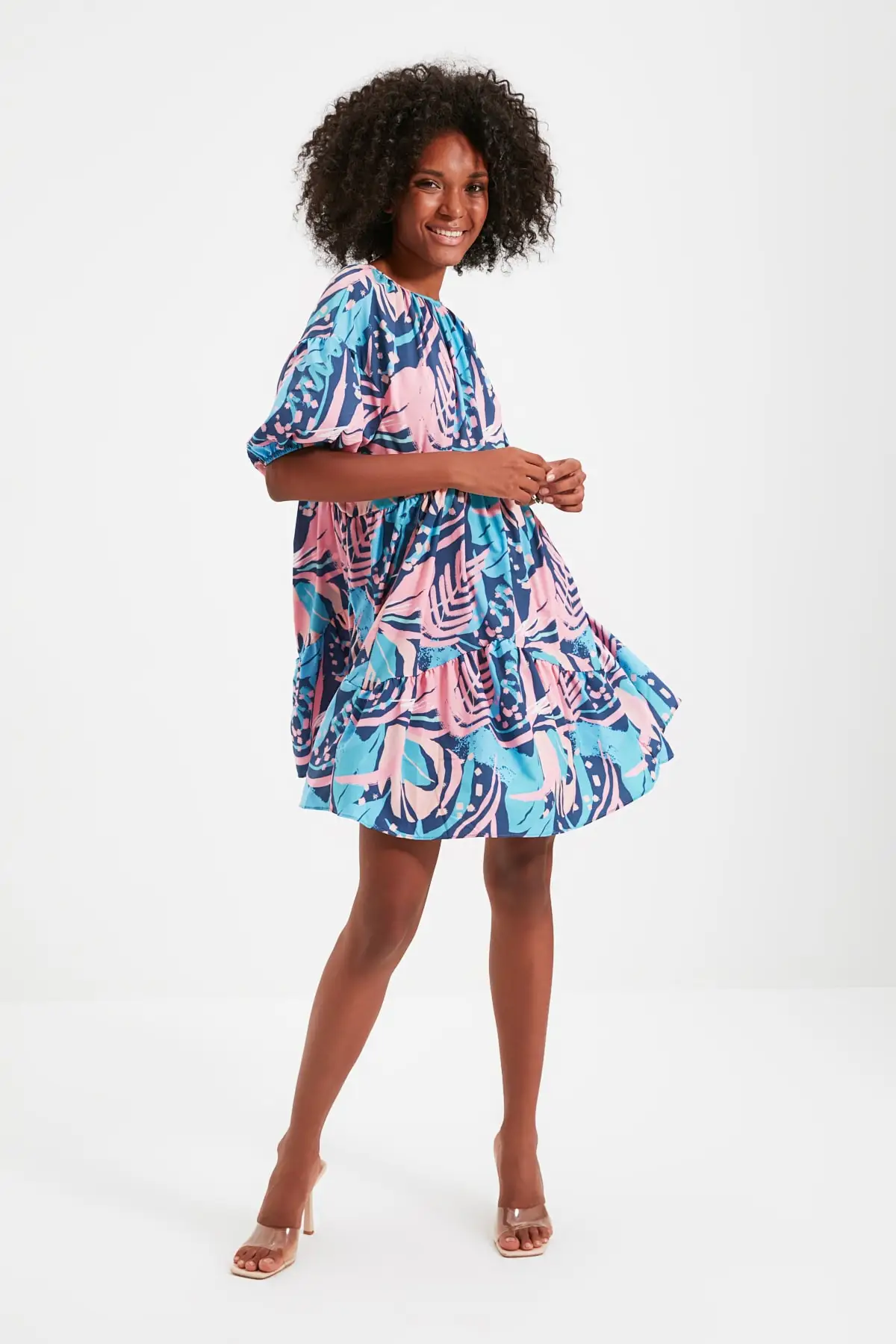 

Платье с широкими рукавами и рисунком TWOSS21EL4419