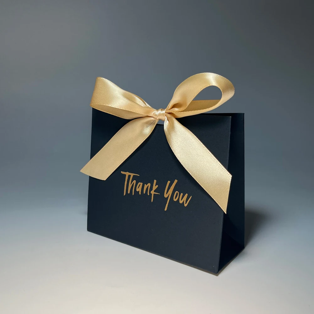 

Картонные подарочные коробки RMTPT 50 штук