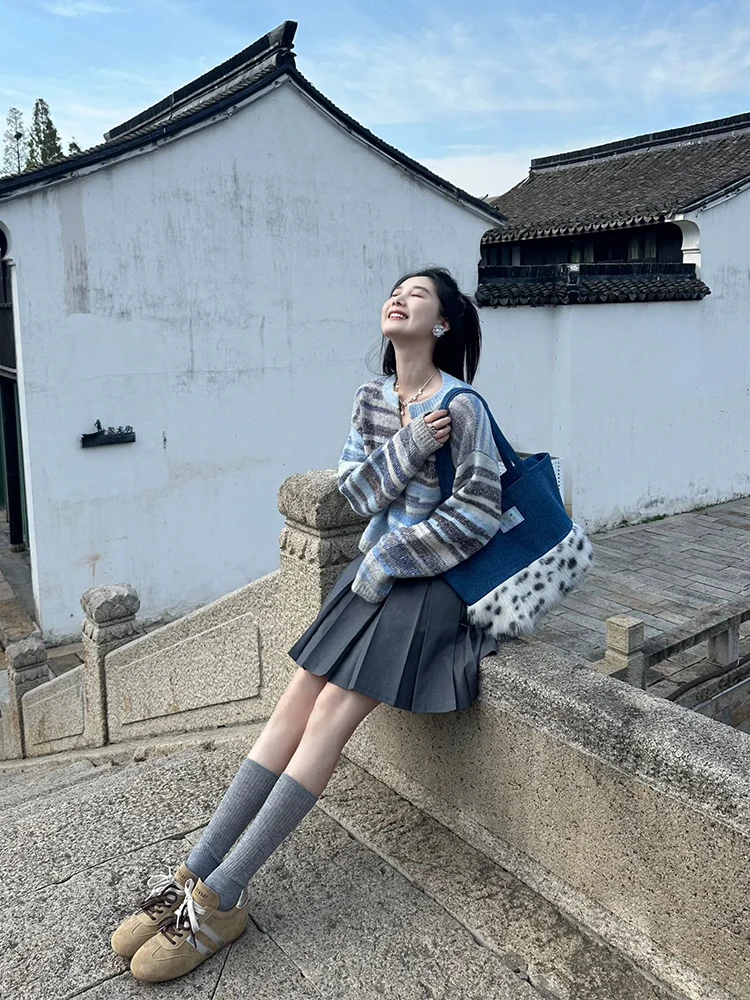 Early Autumn Small Wear Design Gradient Stripe Mohair Woolen Sweater Women Loose Slimming Short Top