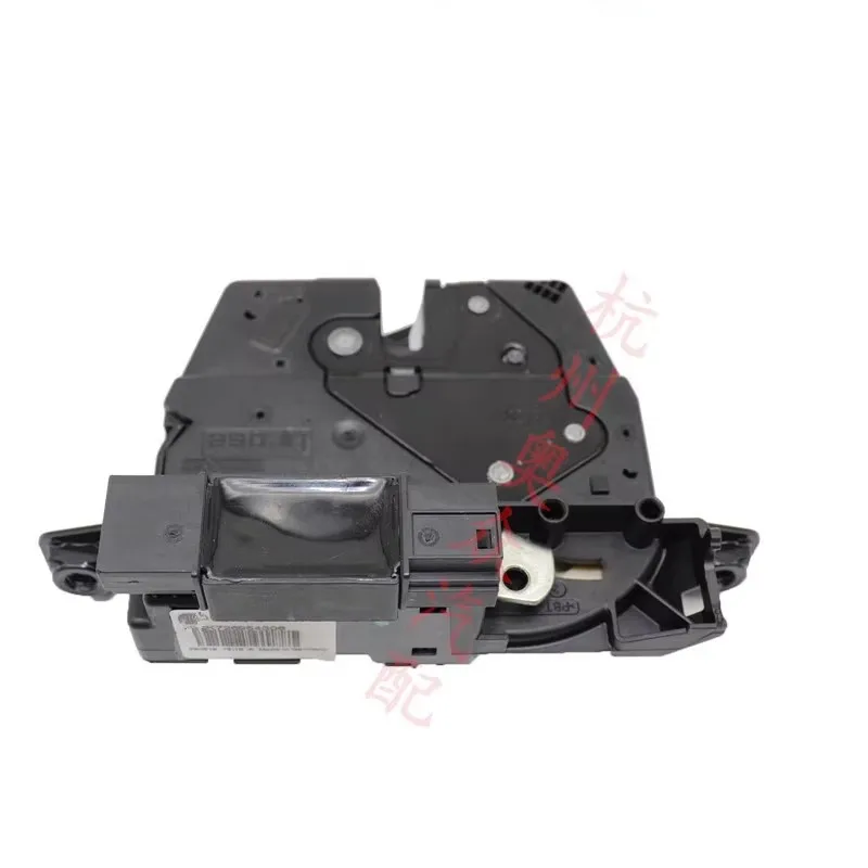 51247269543 7series F01 730d 750i 740Li Замок верхней части крышки багажника