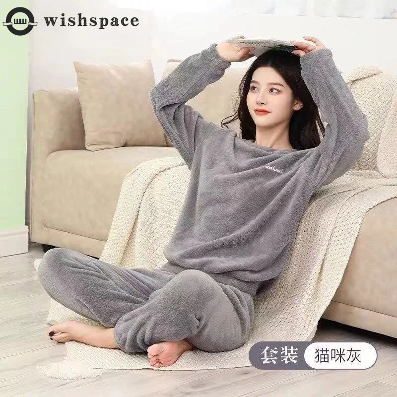 

In the Fall and Winter of 2023 New Coral Flce Pajamas Fairy Female Thickening and Wool Flannel Lovely Warm Leisurewear Suit