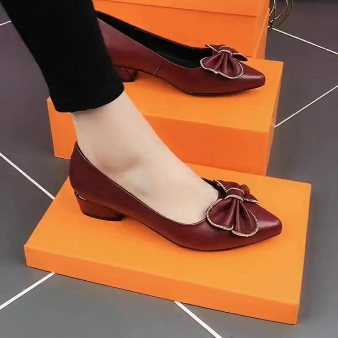 

2022 Womens Soft Leather Black Low Heels Medium Heel Shoes Dress Elegant Ladies Mary Jane Pumps