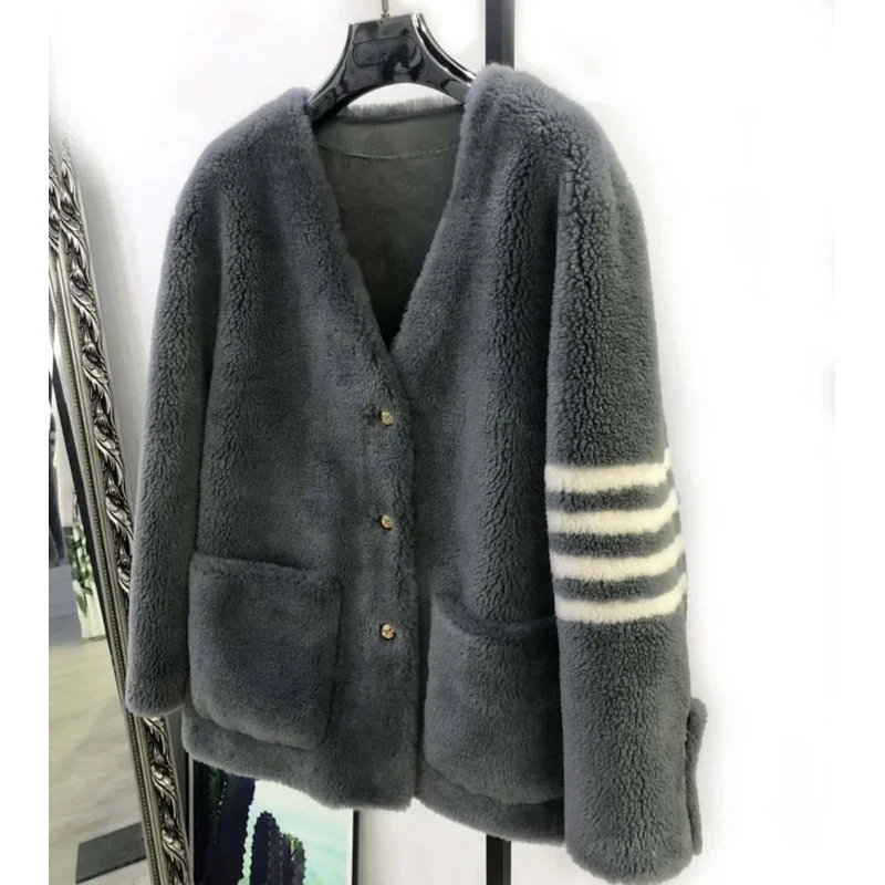 Женская короткая куртка из натуральной шерсти Повседневная теплая с V-образным