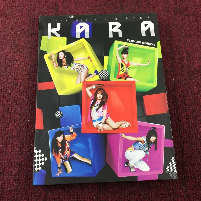 Фото Коллекционный DVD-бокс-сет Kara Step: 3-й альбом корейской поп-группы Kara, выпущенный в 2011 году (старое издание) №1