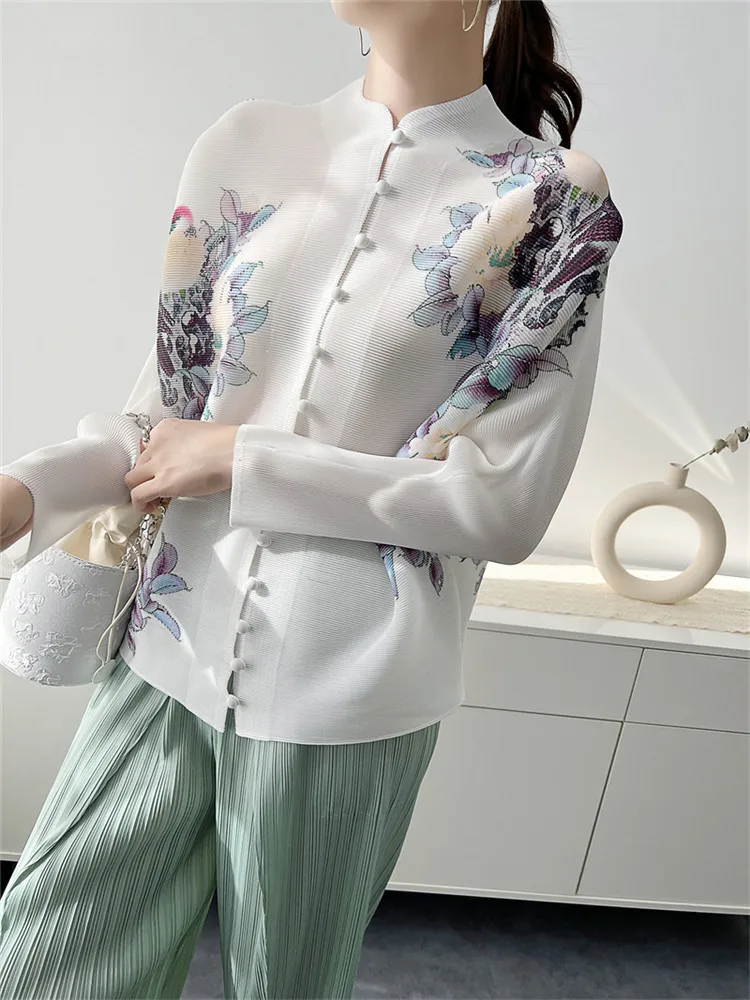 

Miyake pleated top spring 2021 new women's fashion loose large size fat mm thin print retro design sense T-shirt women