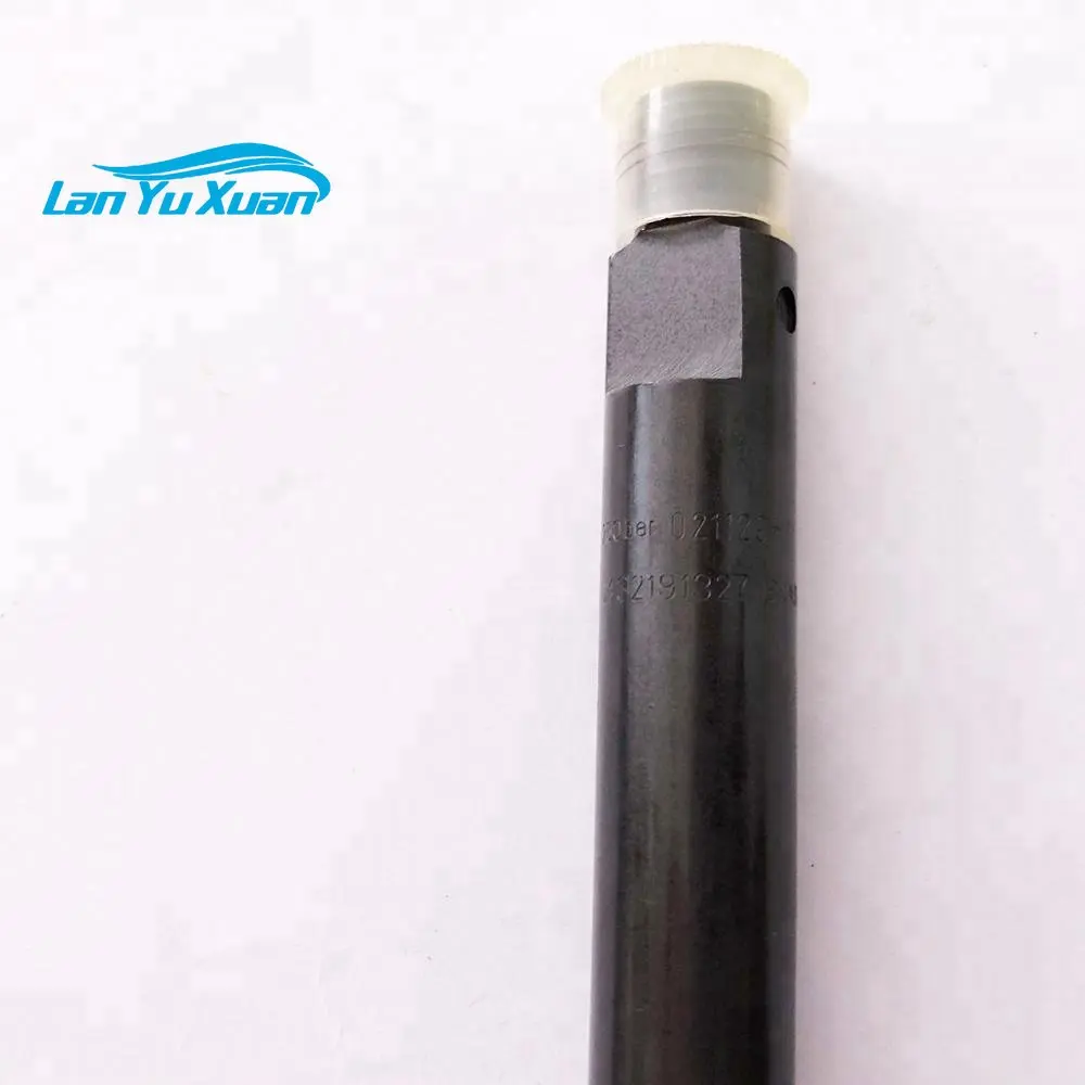

Original quality deutz BFM1013 injector 02112957 Bo-sc-h 0432191327