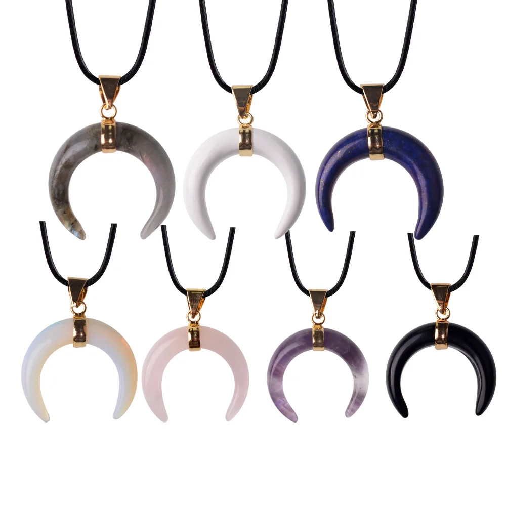 

3PCS Natural Stone Horn Necklace Moon Crescent Shape Leather Chain Healing Crystal Quartz Pendant Necklaces Classic Gift Box