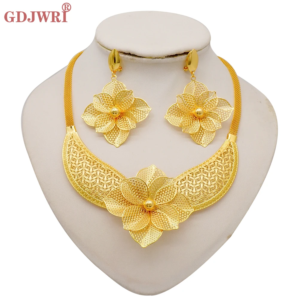 

Fashion Flower Necklace Earrings For Women African Jewelry Set Dubai Gold Color Jewellery Wedding Party Accessories