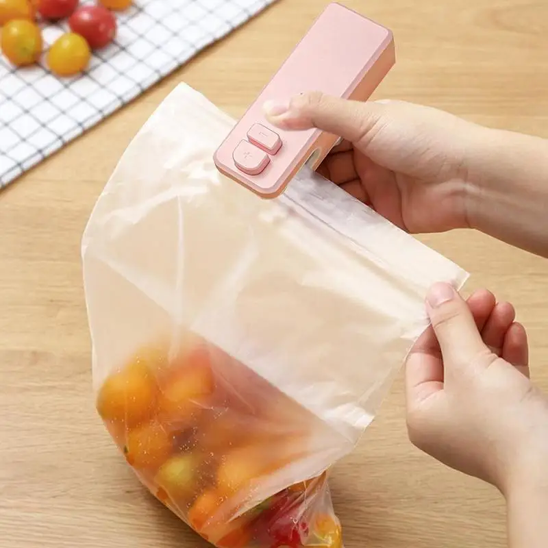 

2 In 1 Chip Bag Sealer Handheld Bag Heat Vacuum Sealer Rechargable,Portable Bag Resealer Sealing Machine For Plastic Bags