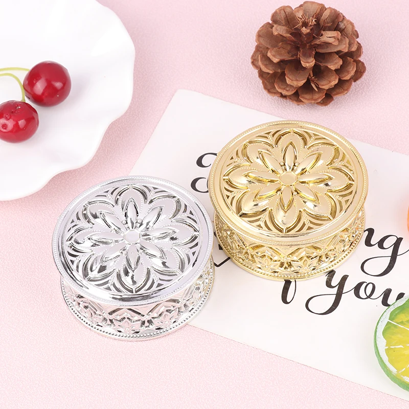 

1 шт., пластиковая коробка для драгоценностей, золотого и серебряного цвета