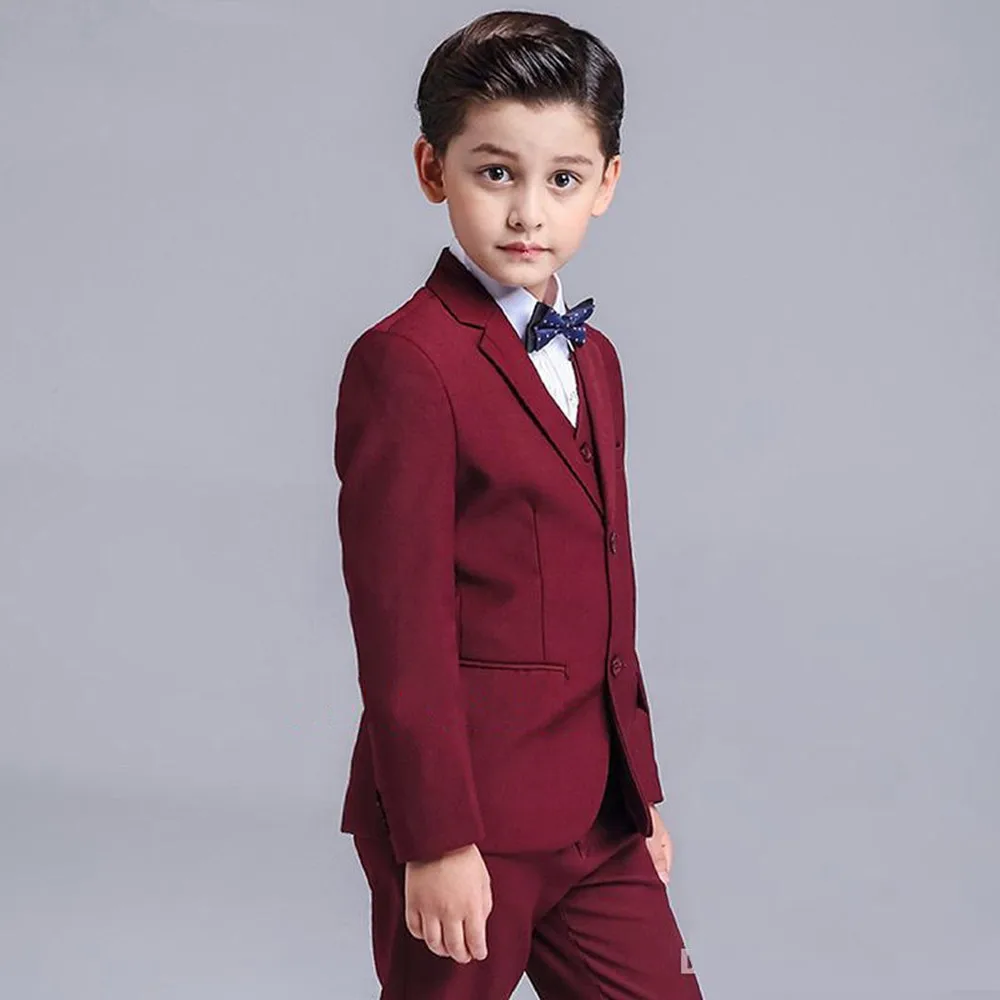 

2022 New Burgundy Boys Formal Suits Dinner Tuxedos Little Boy Groomsmen Kids Children For Wedding Party Prom Suit Wear 3 pieces