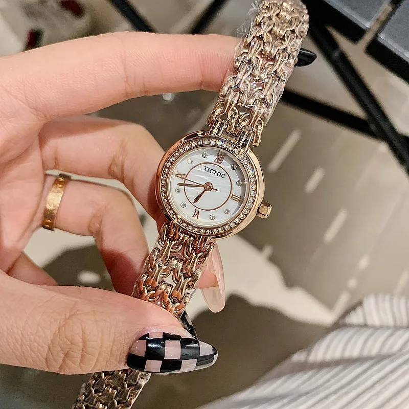 New Stock Women Bracelet Watches Steel Belt Rhinestone Quartz Wrist Watch Luxury Fashion Watch for Women Waterproof Wristwatch