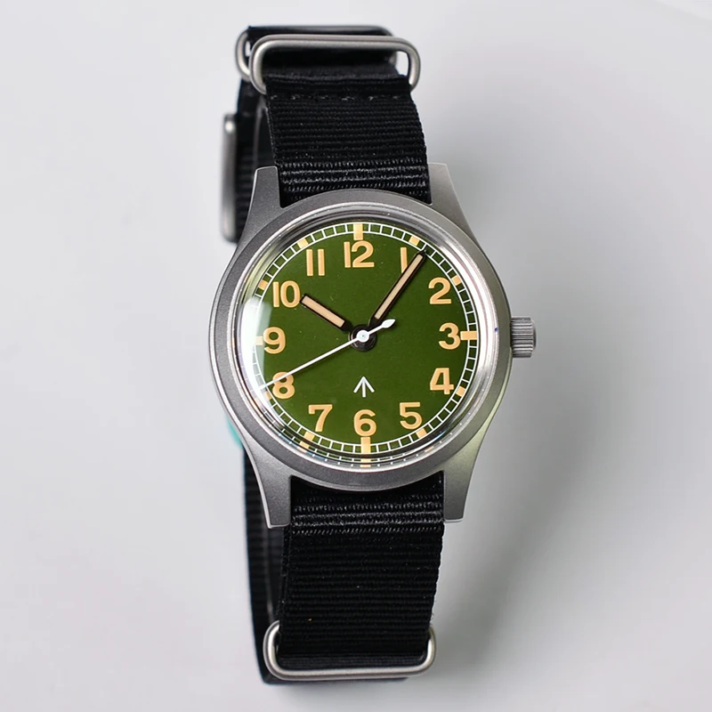 

Baltany Retro Military Mechanical Pilot W10 Round Vintage Unisex C3 Green Luminous NH35 Automatic Self-Winding 10ATM Diver Watch