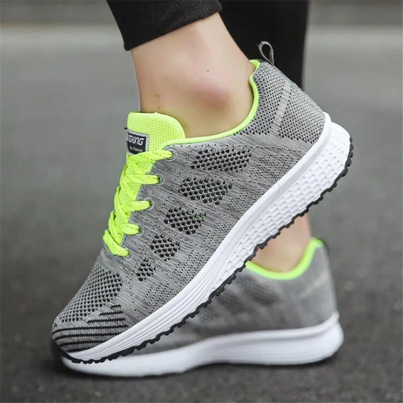 

low top men sport shoes sports running 2021 designer lace up Boy sneakers 2022 footwear light weight runners