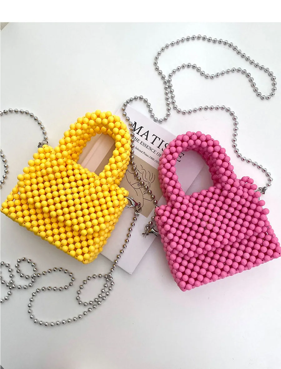 Сумка женская с жемчугом и бусинами портативная сумочка-мессенджер белыми