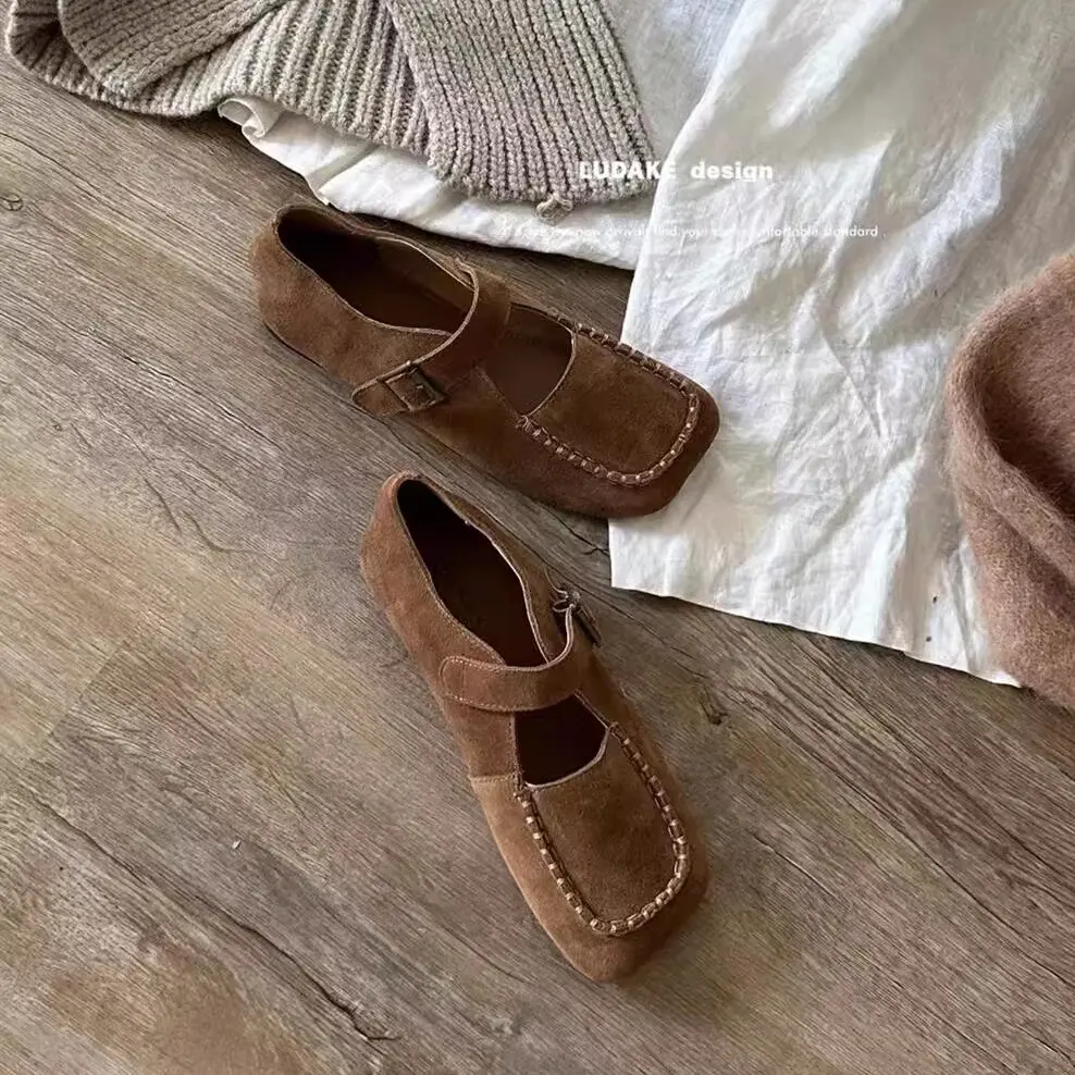 Туфли с неглубоким носком женские туфли на плоской подошве осенние повседневные