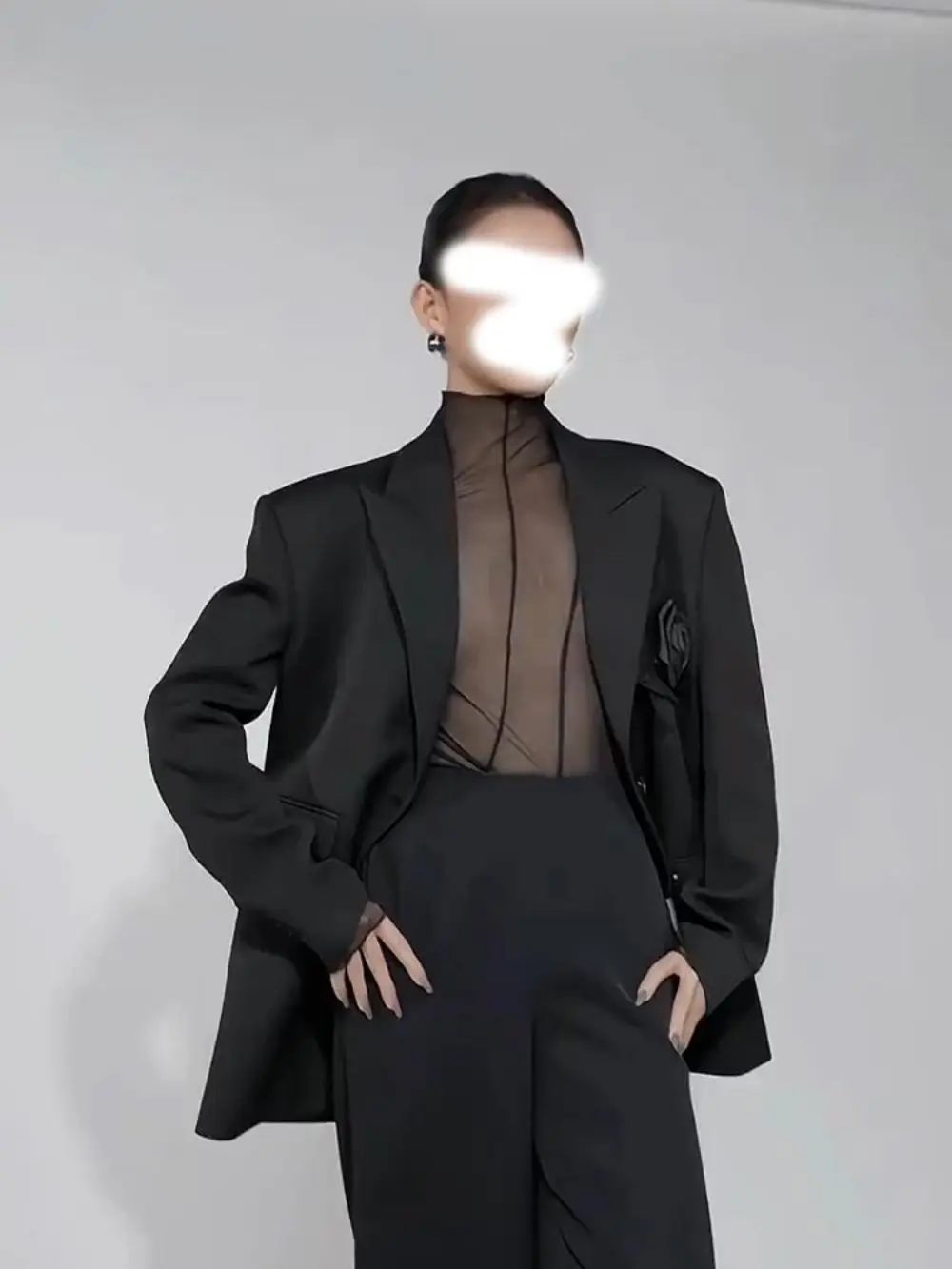 Black Temperament Blazer For Women Peaked Lapel Long Sleeve 3D Flower Design Single Breasted Coat 2023 New Fashion Female Jacket