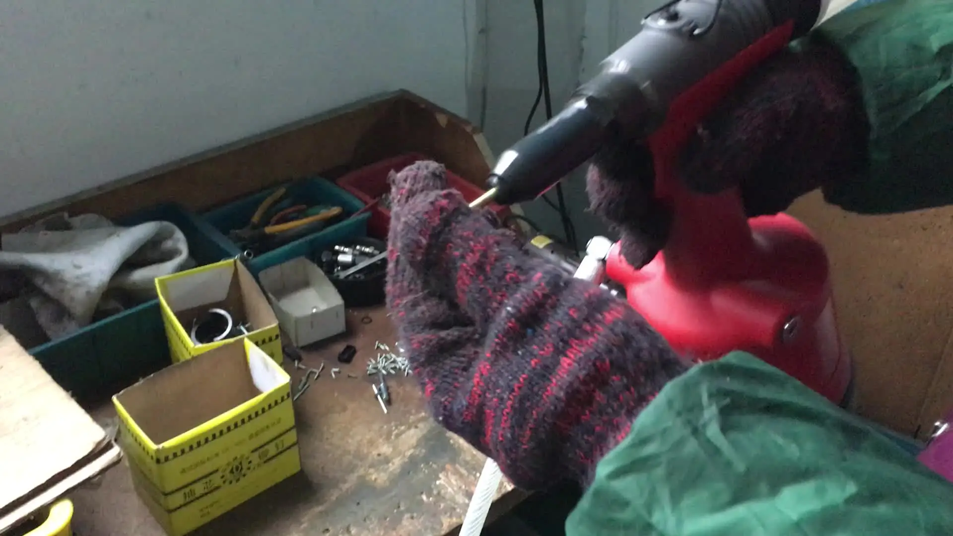 

AVDEL S1 Air Riveter Pneumatic Rivet Gun