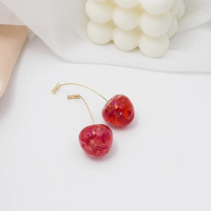 

2021 New Design Dried Flower Cherry Earrings Cute Little Fresh Girl Gentle Cherries Earrings for Women Jewelry Wholesale