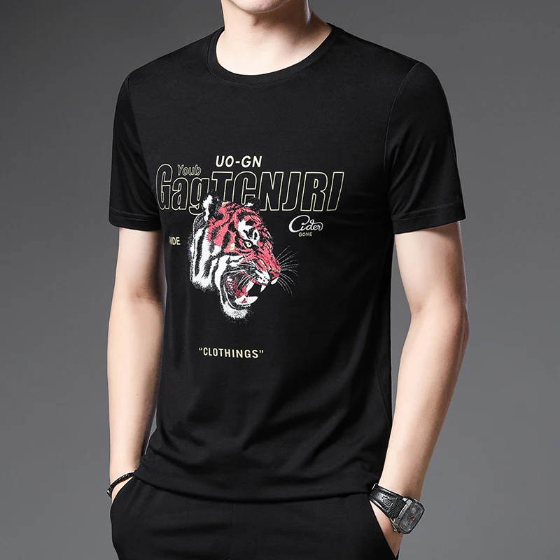 

Футболка мужская с коротким рукавом, круглым вырезом и полурукавом