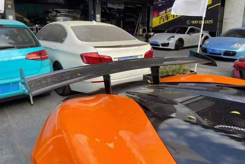 Фото Высококачественные бамперы для 570S (2015-2020) и спойлер в стиле 620R: идеальный аксессуар для тюнинга заднего крыла №3