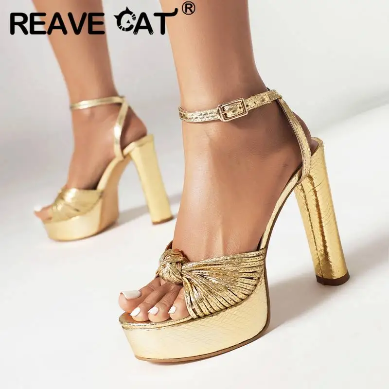 

Женские босоножки на блочном каблуке REAVE CAT, Роскошные туфли больших размеров 42 43 с открытым носком и высокой пряжкой и узлом, привлекательная женская обувь для свиданий