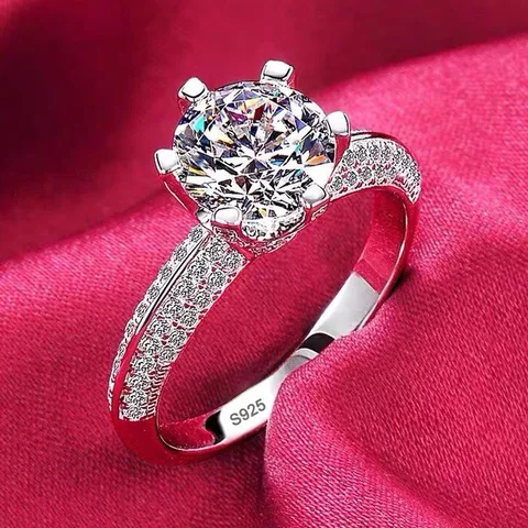 Женское классическое кольцо из серебра 925 пробы, с фианитом 2 карата