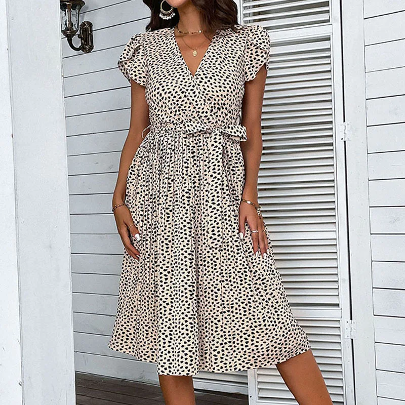 

New Summer Resort Beach Dress V-neck Leopard Print Pleated Plus-size Dress