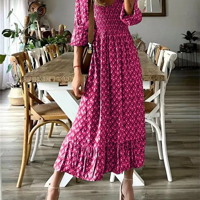 Рисунок 3 - Платье-миди ТРАПЕЦИЕВИДНОЕ с цветочным принтом