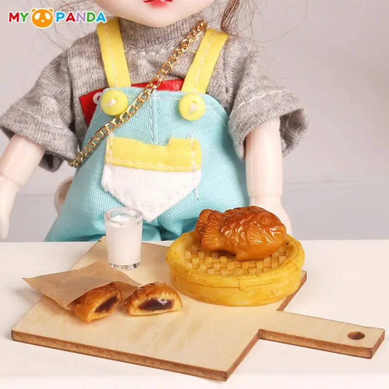 

1Set 1:12 Dollhouse Miniature Fast Food Milk Bean Paste Filling Taiyaki with Tray Dolls House Kitchen Breakfast Model Decor Toy