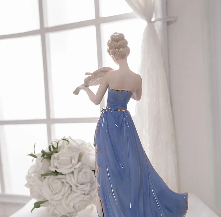 Фарфоровая скрипка фигурка девушки керамические диадемы миниатюрный орнамент