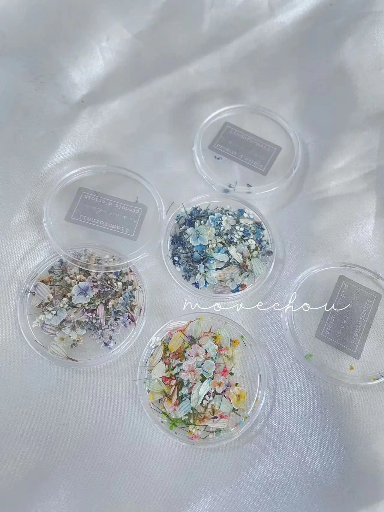 

1box Exquisite Dried Flower Nail Art Charms 3D Mixed Real Petal Nail Rhinestones Decorations DIY Jewelry Manicure Tips Supplies