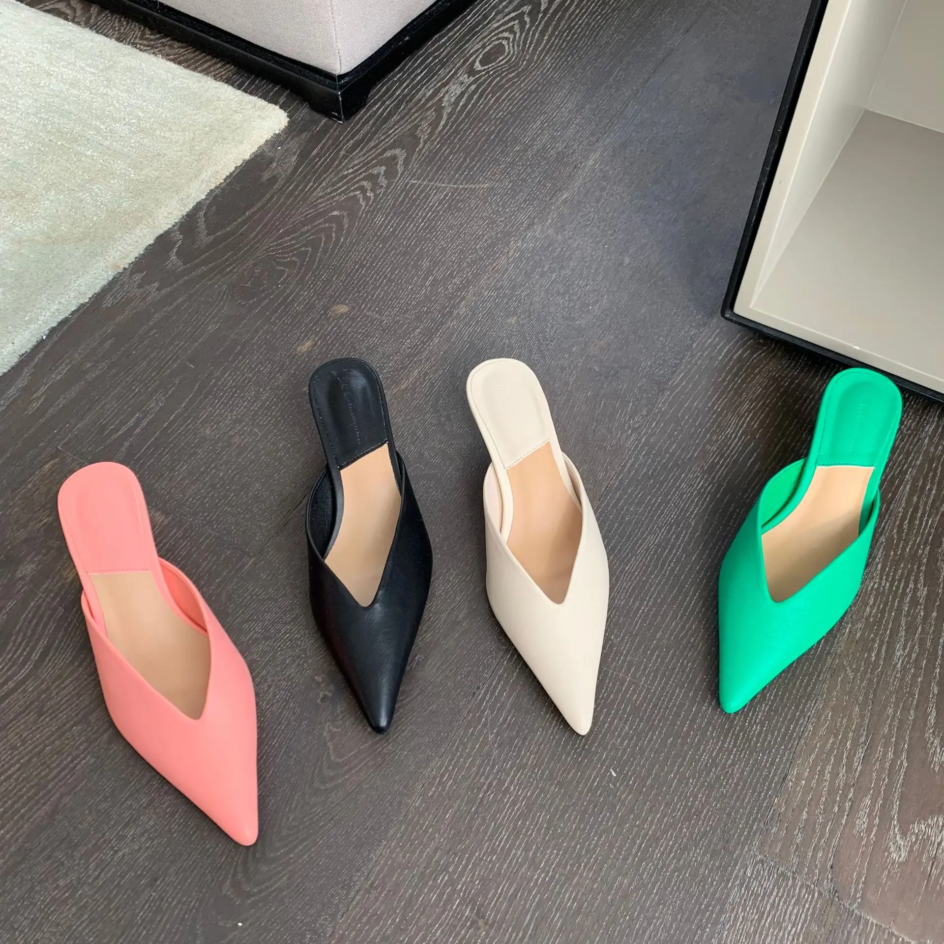 

Low Shoes Thin Heels Ladies' Slippers Pointed Toe Slipers Women Luxury Slides 2022 Cover Designer PVC Rome Fabric Spring Basic P