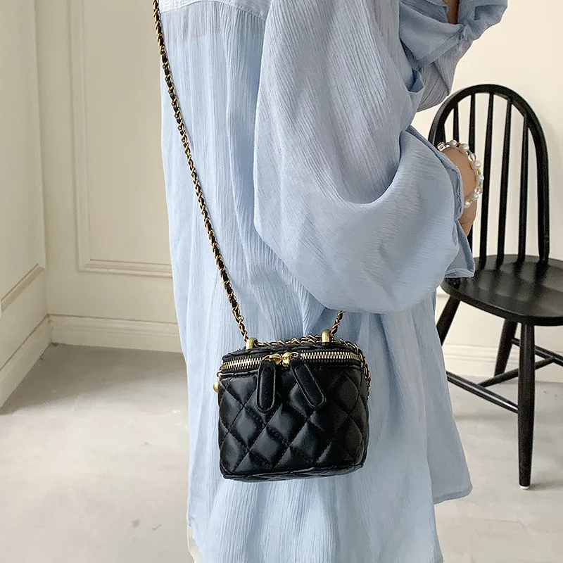 Luxury Chains Crossbody Bags for Women Fashion Brands Lingge Shoulder Bag Mini Box Handbags Lipstick Coins Purses Ladies Clutch
